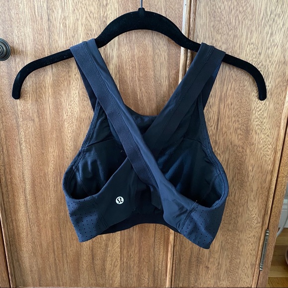 EUC Lululemon x SoulCycle Bra - Picture 2 of 3